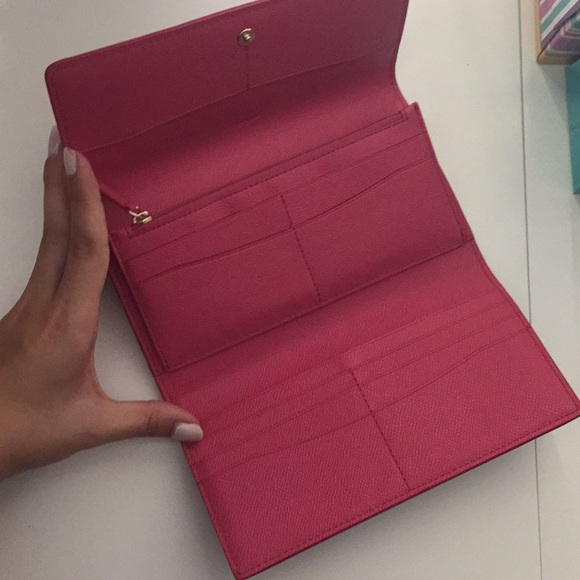 Coach light brown & bright pink envelope wallet - Picture 2 of 4